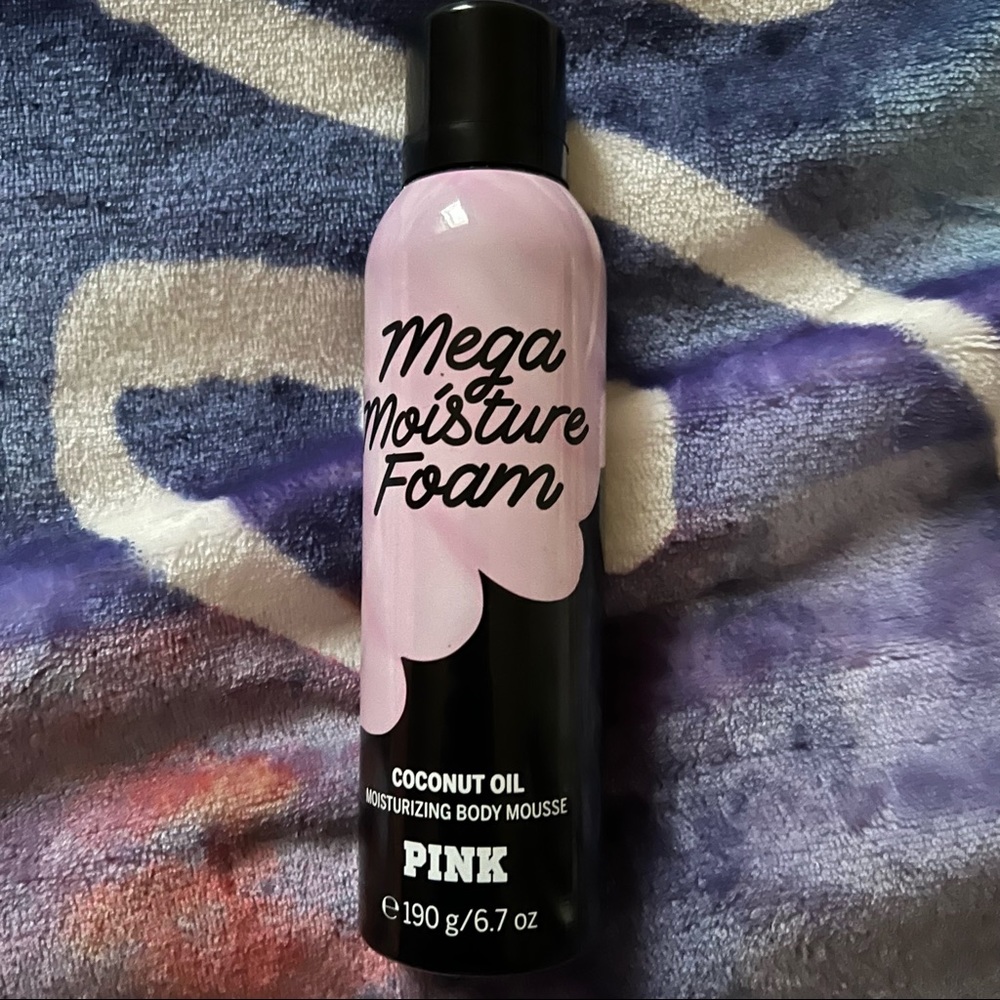 New PINK Victoria’s Secret Coconut Oil Moisturizing Foam